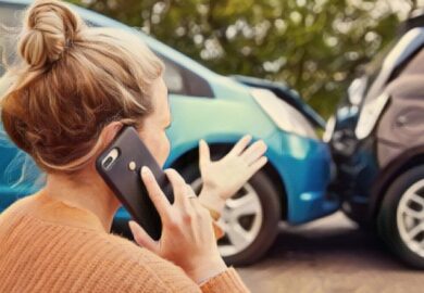Why should I call a lawyer before my insurance company after a car accident